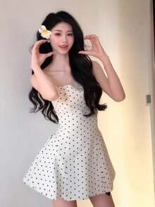 Ropa de playa estilo Francia con escote cuadrado, tonos suaves y un diseño moderno en blanco para un look pura y seductora vestidos elegantes para dama - Blanco - Ver 5