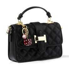 8 Ball Dice Charm Keychain - Cute Bag Purse Handbag Accessories - Y2K Aesthetic Key Chain For Women Men - 紅色和粉紅色 - 查看 5