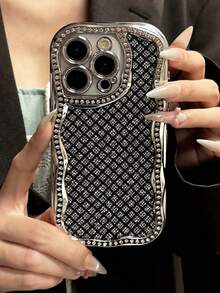 极简时尚波浪边全镶钻弧形真皮手机壳，适用于 16/15/14/13 - 黑色 - 查看 2