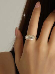 1枚优雅几何全立方氧化锆订婚戒指，女士结婚纪念日生日节日可开合戒指，铜质首饰礼品 - 金黃色 - 查看 2