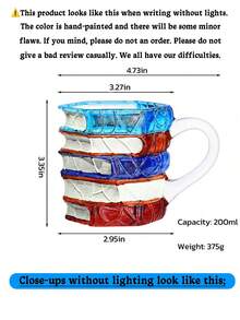 3D立体书本造型咖啡/玻璃杯，层叠书本设计——送给文学爱好者的礼物，一款艺术感十足的咖啡杯，适合爱书之人、读者、作家和藏书家。独特的书本造型桌面杯，是情人节和圣诞节的理想之选。