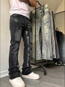 Jeans acampanados bordados, jeans de mezclilla para hombres con letras bordadas, jeans ajustados con pierna acampanada, jeans acampanados desgastados con parches, jeans apilados lavados de Y2K, jeans remendados con lavado en contraste, aptos para todas las estaciones - Negro - Ver 3