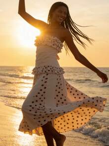 Womens Two Piece Summer Outfits Strapless Ruffle Tube Tops And Long Skirt Set Beachwear - 白色 - 查看 4