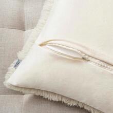 NordECO HOME 2er Set kissenbezüge 45x45 cm Kissen Türkis Künstlich Pelz Fellkissen Dekorative Deko Kissen Kuschelkissen Flauschig Sofakissen Weich Plüschkissen für Sofa-1513 - Beige - Übersicht 4