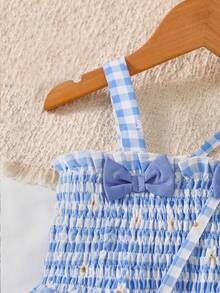 Young Girls' Spring/Summer Spaghetti Strap Plaid Daisy Pattern Ruffle & Bow Front Dress With Matching Heart Shaped Crossbody Bag, Fresh & Casual - Blue - View 4