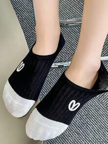 1/5/10/20/30/40 Pairs Random Cute Cartoon Pattern Breathable Low-Cut Invisible Socks For Women - Multicolor - View 7