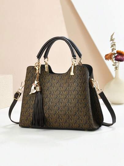 1pc Vintage Letter Design Tote Bag, Multifunctional Large Capacity Crossbody Bag, Fashionable Design, New Stylish Women Small Square Handbag Shoulder Bag, Versatile Casual Large Capacity One Shoulder/Crossbody Bag Suitable For Travel, Shopping, Gift For Valentine's Day