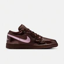 Women's WMNS AIR JORDAN 1 LOW SE Basketball Shoes, Low-Top, IQ9787-262 - Brown - View 2