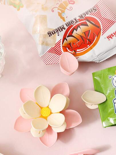 1 pezzo molletta di sigillatura a forma di fiore a doppio strato, nastro magnetico di alta qualità per frigorifero, molletta di sigillatura per sacchetti da cucina impermeabile, molletta per spuntino. Articoli per uso domestico quotidiano.