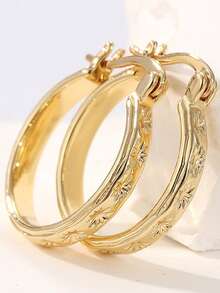 Elegant Minimalist Handcrafted Textured Copper Women Earrings, Fashionable Simple Round Earrings, Everyday Chic Dangle Earrings - Gold - View 7