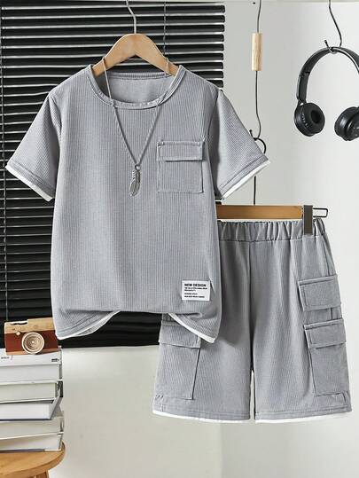 两件套男童休闲华夫格圆领短袖T恤+工装短裤，舒适时尚童装