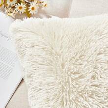 NordECO HOME 2er Set kissenbezüge 45x45 cm Kissen Türkis Künstlich Pelz Fellkissen Dekorative Deko Kissen Kuschelkissen Flauschig Sofakissen Weich Plüschkissen für Sofa-1513 - Beige - Übersicht 3