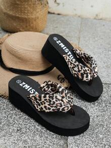Women's Fashion Simple Comfortable Casual Leopard Print Beach Flip Flops - Black - View 5