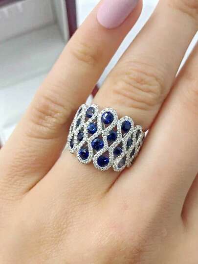 1枚奢华立方氧化锆戒指，女士款，适合婚礼、订婚、周年纪念、派对等场合，亦可作为戒指或情人节礼物。