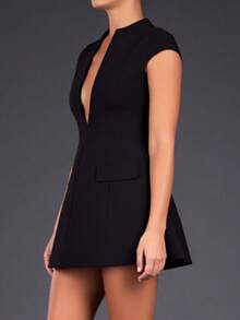 Party Dress A Deep V Neck Flutter Sleeve Bodycon With Waist-Cinching And Pleated Detail For Holiday Nights - 黑色 - 查看 3