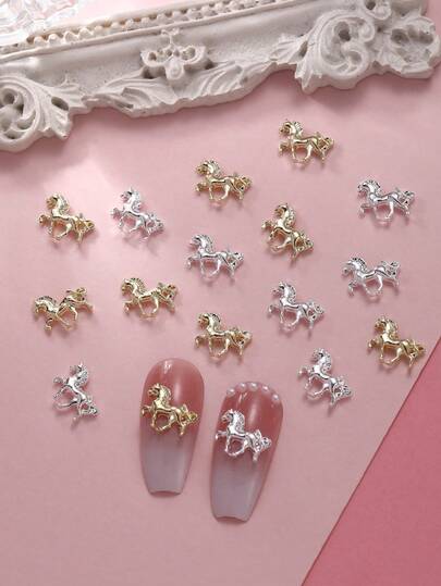 10 piezas Nuevo conjunto de accesorios de arte de uñas con pequeños caballos 2026, decoraciones de uñas de metal DIY, decoración de uñas cortas, suministros de arte de uñas, gemas para uñas