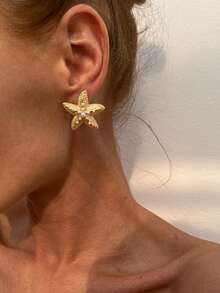 2件套海洋假日风仿珍珠金属海星耳钉，奢华优雅，适合婚礼、派对、海滩度假、日常休闲佩戴、街头风，女士及情侣皆宜，节日及生日礼物。 - 耳飾 - 查看 2