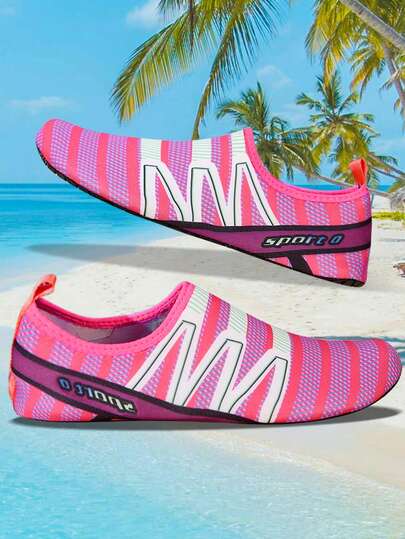 女士水鞋、沙滩鞋、游泳鞋、潜水鞋、轻便冲浪鞋、皮划艇鞋、袜鞋、水上运动鞋、户外运动鞋、舞蹈鞋、运动鞋、健身鞋，适合室内外使用，舒适、柔软、透气。