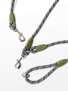 1 件装反光尼龙材质免提狗绳，斜挎遛狗绳，适合小型/中型/大型犬