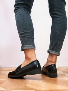 女士乐福鞋，圆头平底乐福鞋，户外复古一脚蹬鞋，'s 鞋，休闲鞋 - 黑色 - 查看 5