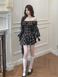 法式复古露肩格子长袖连衣裙，收腰设计，修身裙摆，优雅少女风，秋季必备 - 黑色 - 查看 4