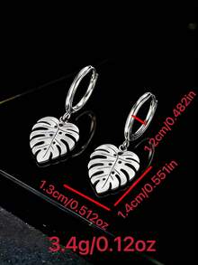 1 buah Anting Hoop Daun Stainless Steel yang Modis, Indah, Lucu, Minimalis, dan Unik, Cocok untuk Pakaian Wanita di Musim Semi, Musim Panas, Musim Gugur, dan Musim Dingin, Cocok untuk Kerja, Belajar, Kencan, Perjalanan, Konser, Pesta, dan Juga Dapat Diberikan Sebagai Hadiah untuk Berbagai Hari Raya - Daun Perak 1 - View 2