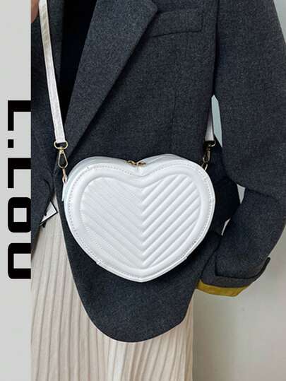 Fashionable Romantic Small Bag, Heart Shaped Crossbody Bag, Gold Foil Letter Decor, Women's New Crossbody Bag, Small Bag, Phone Bag, Versatile Retro Shoulder Bag, Heart Shaped Bag, Shoulder Bag, Versatile Commuter Bag
