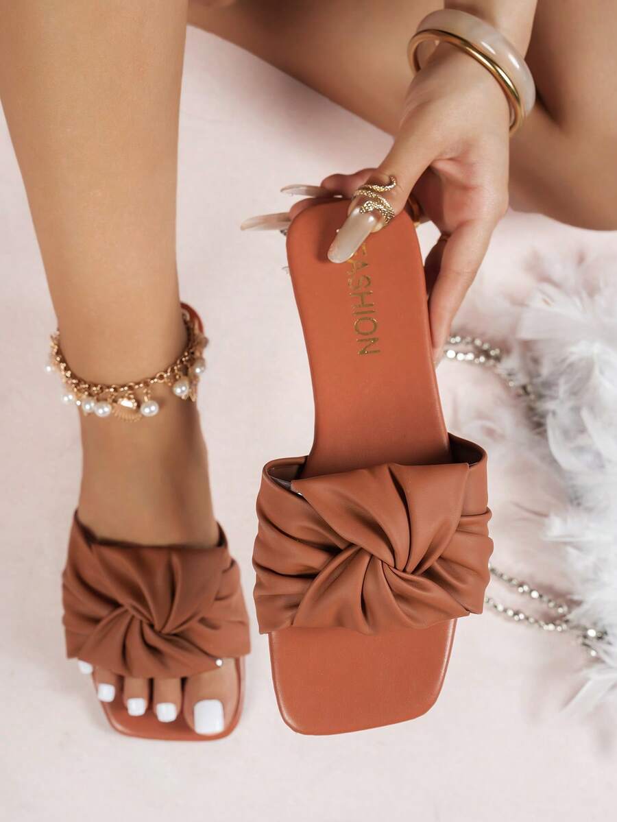 Women's Handmade Pleated Rose Design Strap Sandals, Beautiful & Fashionable Upper, Foil Printed Sole, Casual Square Open Toe Flat Shoes, Lightweight Slip-On Sandals For Summer