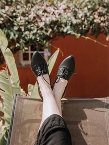 Women's Oxford Shoe With Laces, Pointed Toe, Comfortable, Black - màu đen - Xem 1