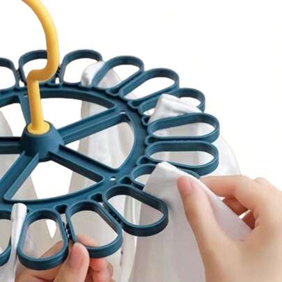 Conjunto de 1 ou 3 prendedores giratórios multifuncionais para meias com 20 prendedores. Ideal para secar meias e roupas em espaços pequenos, este varal é perfeito para dormitórios, dormitórios e apartamentos. Secagem rápida, fixação suave, sistema de encaixe fácil e prático. Solução compacta para lavanderia, ideal para armários, lavanderias, dormitórios e apartamentos.