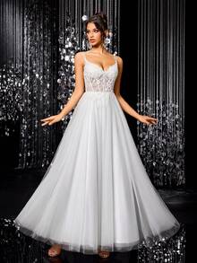 纯色串珠刺绣网纱伞裙摆露背系带婚纱 - 白色 - 查看 5