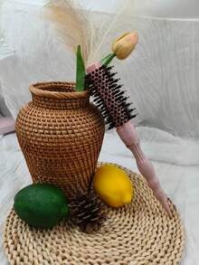 1 chiếc lược lăn cán bằng nhôm phủ gốm công nghệ nano, lông nylon, đầu lông heo, dùng trong salon. - Hồng - Xem 6