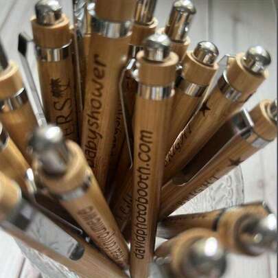 15 bolígrafos de bambú con impresión defectuosa, kits de bolígrafos de madera, bolígrafos de tinta líquida de moda como regalos de escritura, diarios, suministros de oficina, premios escolares, regalos de graduación, artículos esenciales de vuelta a la escuela