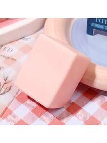 1个解压可捏豆腐玩具，慢回弹减压玩具，TPR材质，创意流体骰子造型捏捏乐，解压软萌仿真甜点减压玩具 - 彩色 - 查看 9