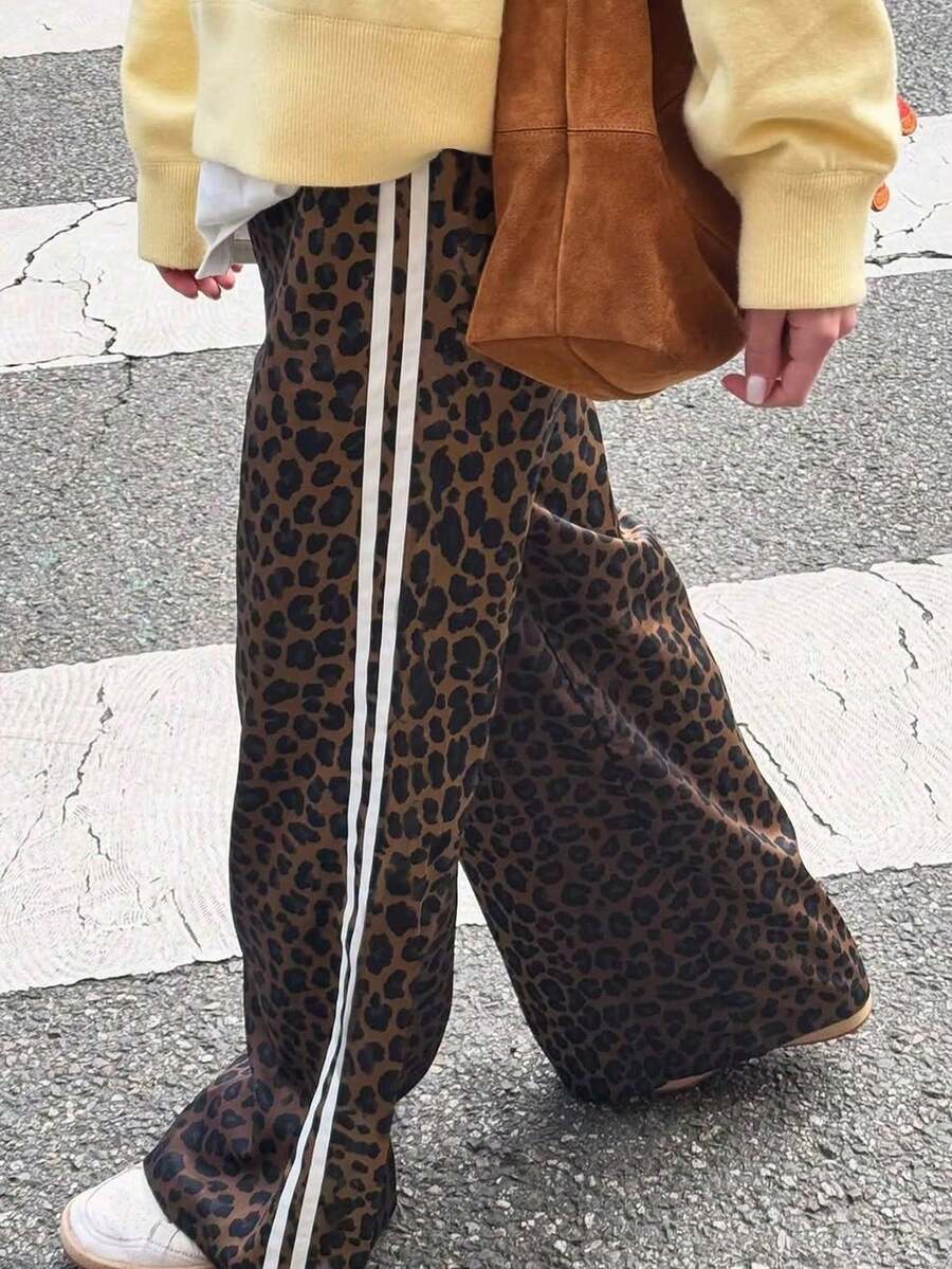 Women's Leopard Print Wide - Leg Pants With White Side Stripes, Casual Fashion Bottoms - 棕色 - 查看 1