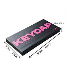 Bộ keycap Winter có thiết kế đen trắng trang nhã, chất liệu PBT với kiểu dáng nghệ thuật đường nét. Chúng được sản xuất bằng phương pháp in chuyển nhiệt năm mặt và khắc chìm ở mặt trước, tương thích với bàn phím cơ 60, 65 và 68 phím. - Yukino trong ảnh đen trắng - Xem 6