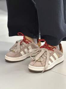 adidas originals CAMPUS 00s CNY 新年款式 馬年限定 復古緩震透氣輕便薄底 麵包鞋板鞋 男女同款 - 卡其色 - 查看 2