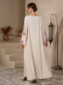 一件装女士穆斯林亮片刺绣长袍罩袍连衣裙，端庄阿拉伯长袍 - 杏色 - 查看 6