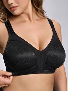WINGSLOVE Plus Size Wireless Seamless V-Neck Full Coverage Bra - Unpadded Jacquard Wide Straps, Soft Breathable Fabric, All-Day Comfort - Black - View 5