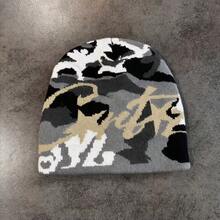 1顶小众字母针织帽，男女通用，秋冬季保暖，适合休闲、街头风、情侣装、学生等场合。 - 彩色 - 查看 16