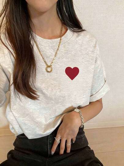 Camiseta de mujer de cuello redondo, top casual de manga corta con estampado de corazón, verano