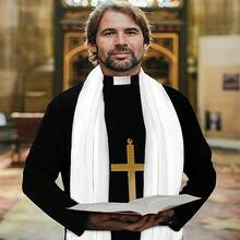 成人男士牧师服装套装，包括牧师长袍（白色）和十字架，适合化装舞会和活动装饰。 - 彩色 - 查看 10