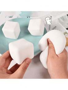 1个解压可捏豆腐玩具，慢回弹减压玩具，TPR材质，创意流体骰子造型捏捏乐，解压软萌仿真甜点减压玩具 - 彩色 - 查看 3