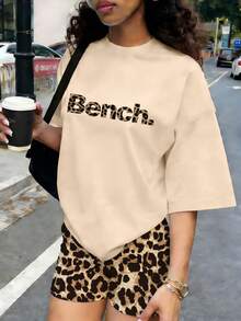 2pcs/Set Teens' Loose Short Sleeve Set, "Bench" Printed Tee And Leopard Print Leggings, Summer Exclusive Short Sleeve Outfit - Multicolor - View 1