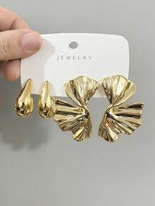 4/6/16pcs Fashionable Earring Set, Exaggerated Eternal Flower Super Large C-Shape Five-Petal Flower Series Earrings, Suitable For Daily Wear And Festivals, Women Earring Set - Gold - View 4