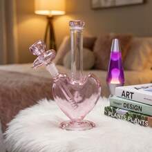 This 9-Inch Glass Water Pipe Features A Lovely Heart-Shaped Design And Comes With A Matching Heart Bowl. Made Of Premium Glass, It Boasts A Romantic Aesthetic And Serves As A Charming Decorative Piece For Glassware Collections. - mặc định - Xem 1
