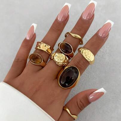 8pcs Set Minimalist French Design Metal Vintage Rings, Luxury Fashion Acrylic Diamond Rings, Suitable For Party, Gift And Daily Wear