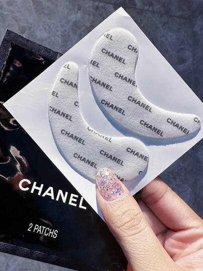CHANEL 香奈儿奢华一次性眼膜 - 即刻提亮紧致 - 理想的礼物和旅行伴侣