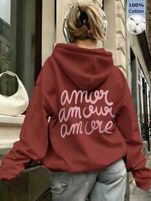 Áo nỉ nữ màu đen với chữ "Amour" màu đỏ in nổi, kiểu dáng thoải mái cho mùa thu/đông. - Đỏ gỉ - Xem 2