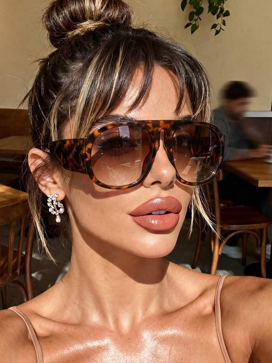 1 Pair Leopard Print Brown Shield Shaped Large Frame Stylish Glasses, Suitable For Daily Wear, Street Photography, Vacation, Beach, And Back To School Season - Tofu Pudding With Double Tea Leaves - View 1